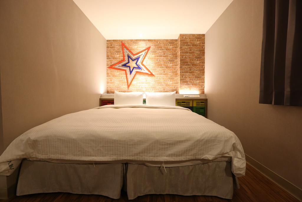Central Hotel Таоюань Экстерьер фото
