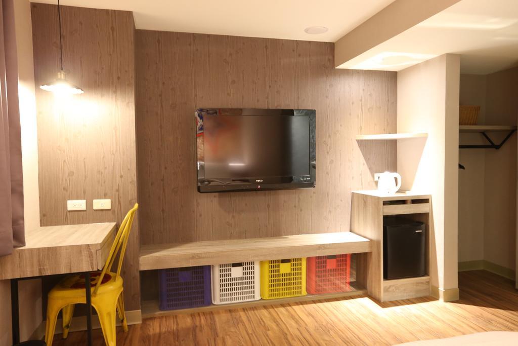 Central Hotel Таоюань Экстерьер фото