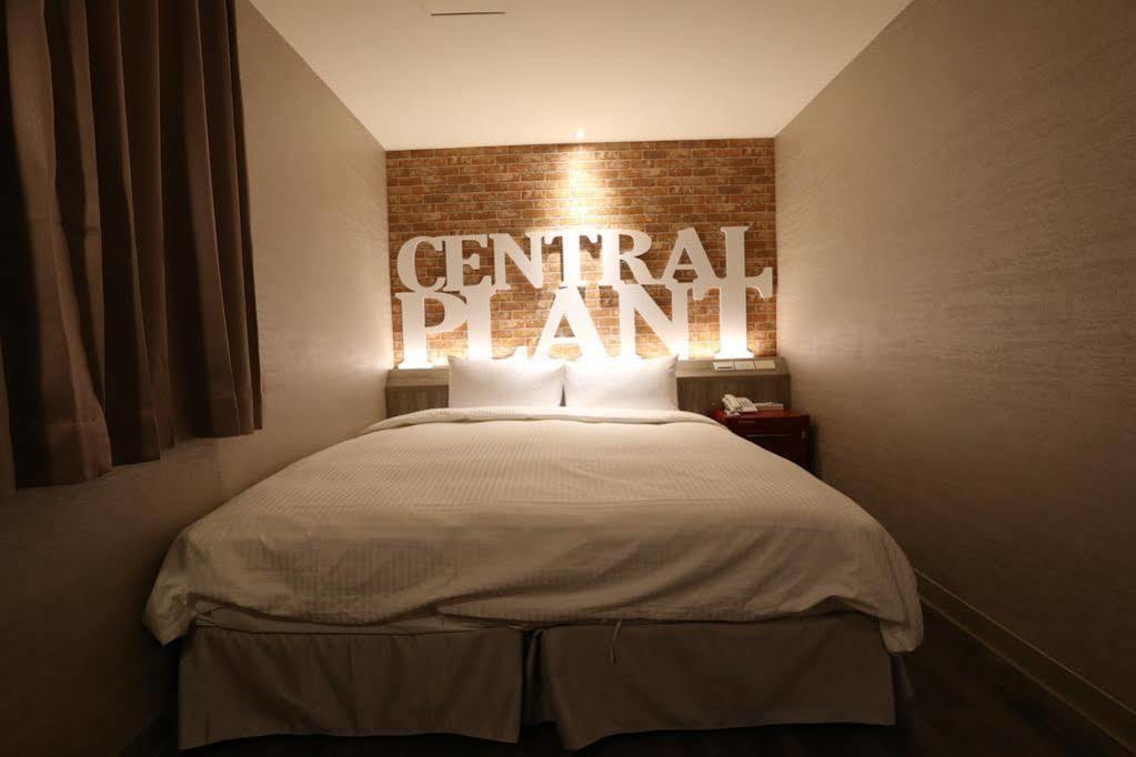Central Hotel Таоюань Экстерьер фото